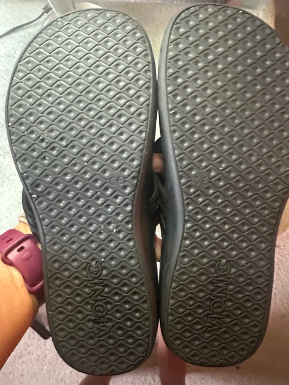Vionic Aloe Black Leather Silver Ring Orthotic Flip Flop Sandal Size 8